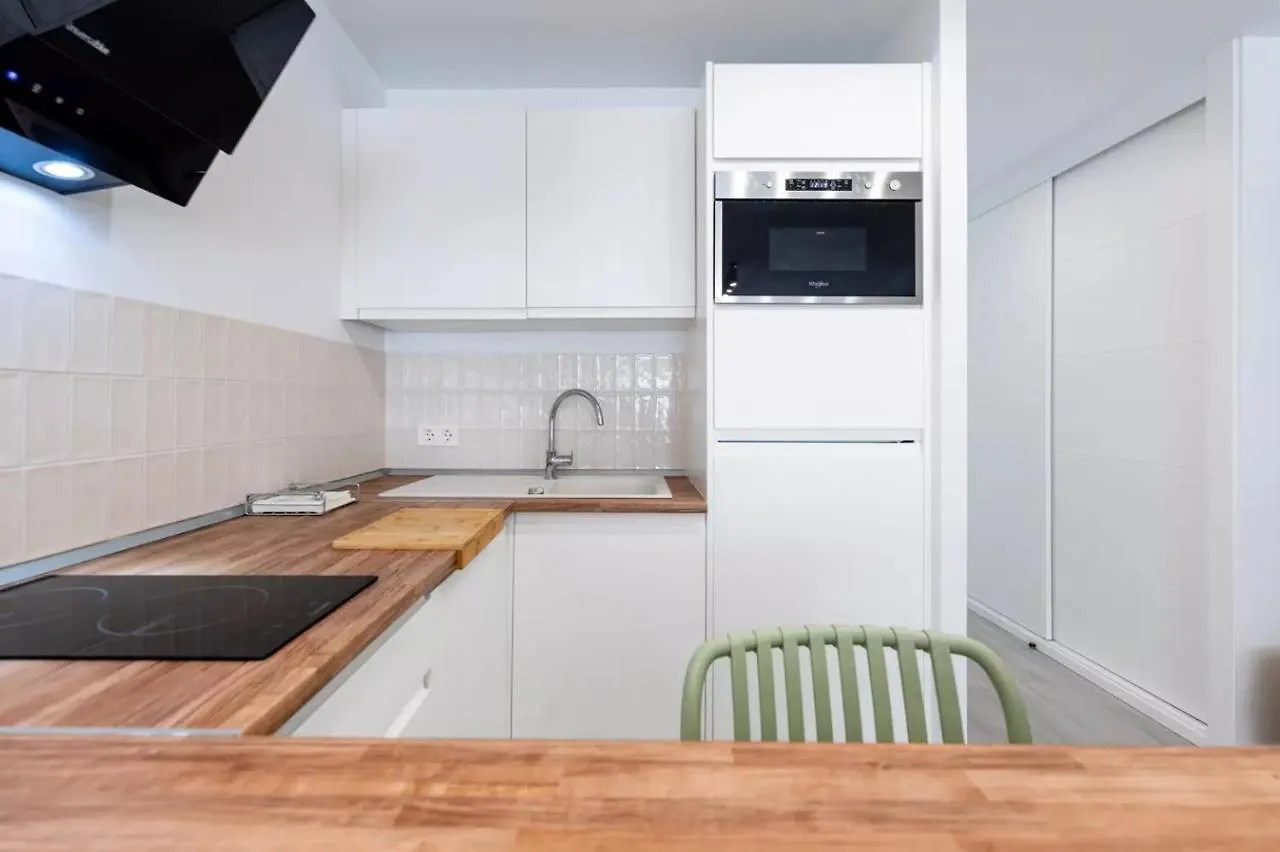 Apartment Ferienwohnung El Bajondillo Premium Loft Torremolinos