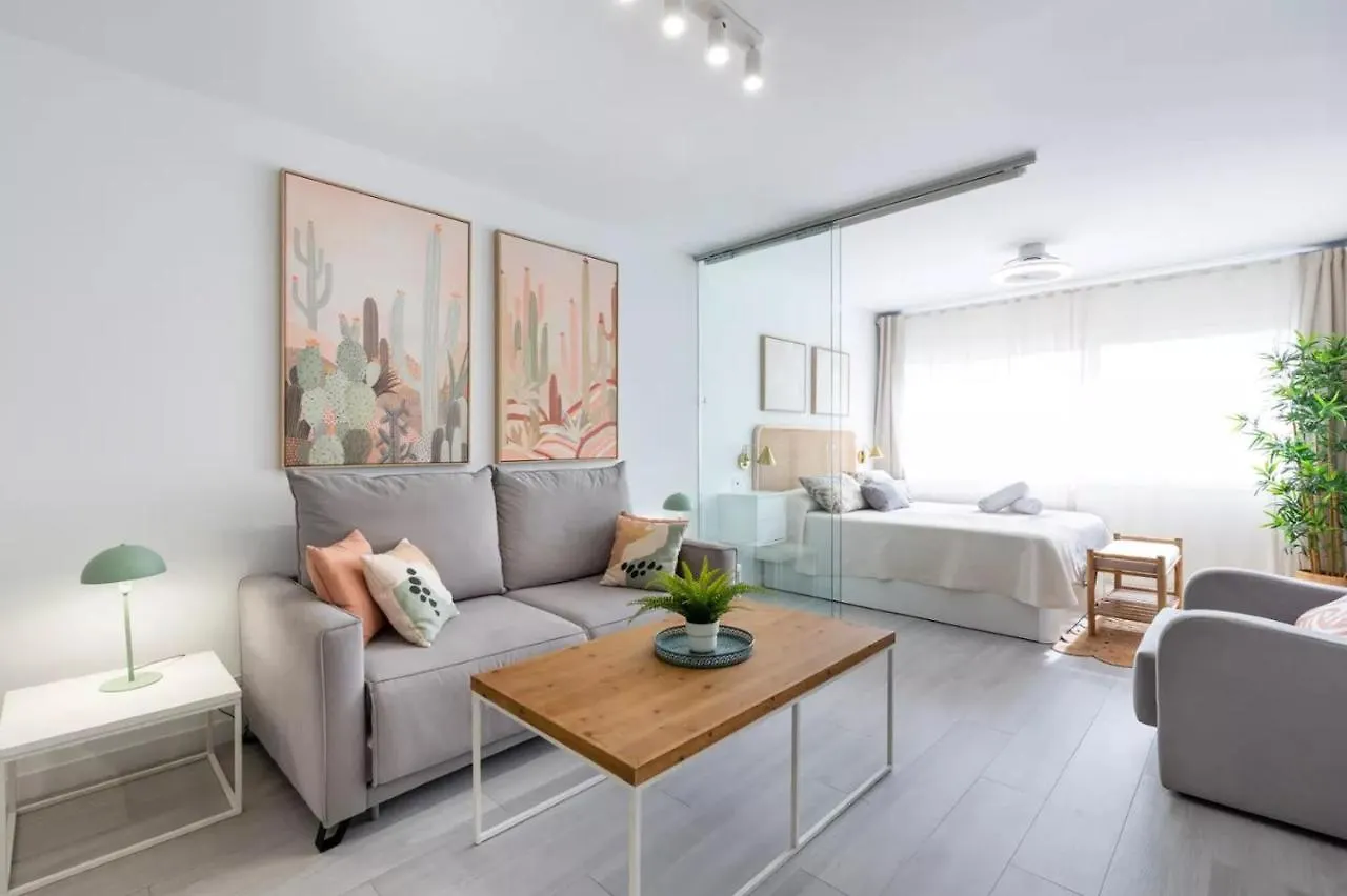 Apartment Ferienwohnung El Bajondillo Premium Loft Torremolinos